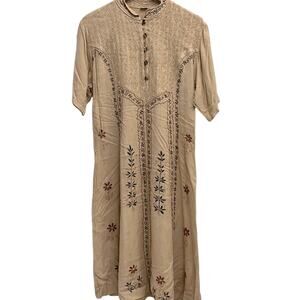 Vtg Floral Embroidered Maxi Dress Sz Small Lagenlook Made in India Tan Earthy